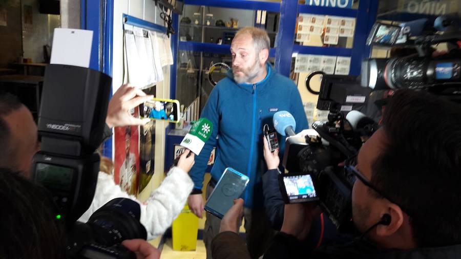 El primer premio, el tercero, uncuarto y algunos quintos, han dejado dinero en la provincia granadina