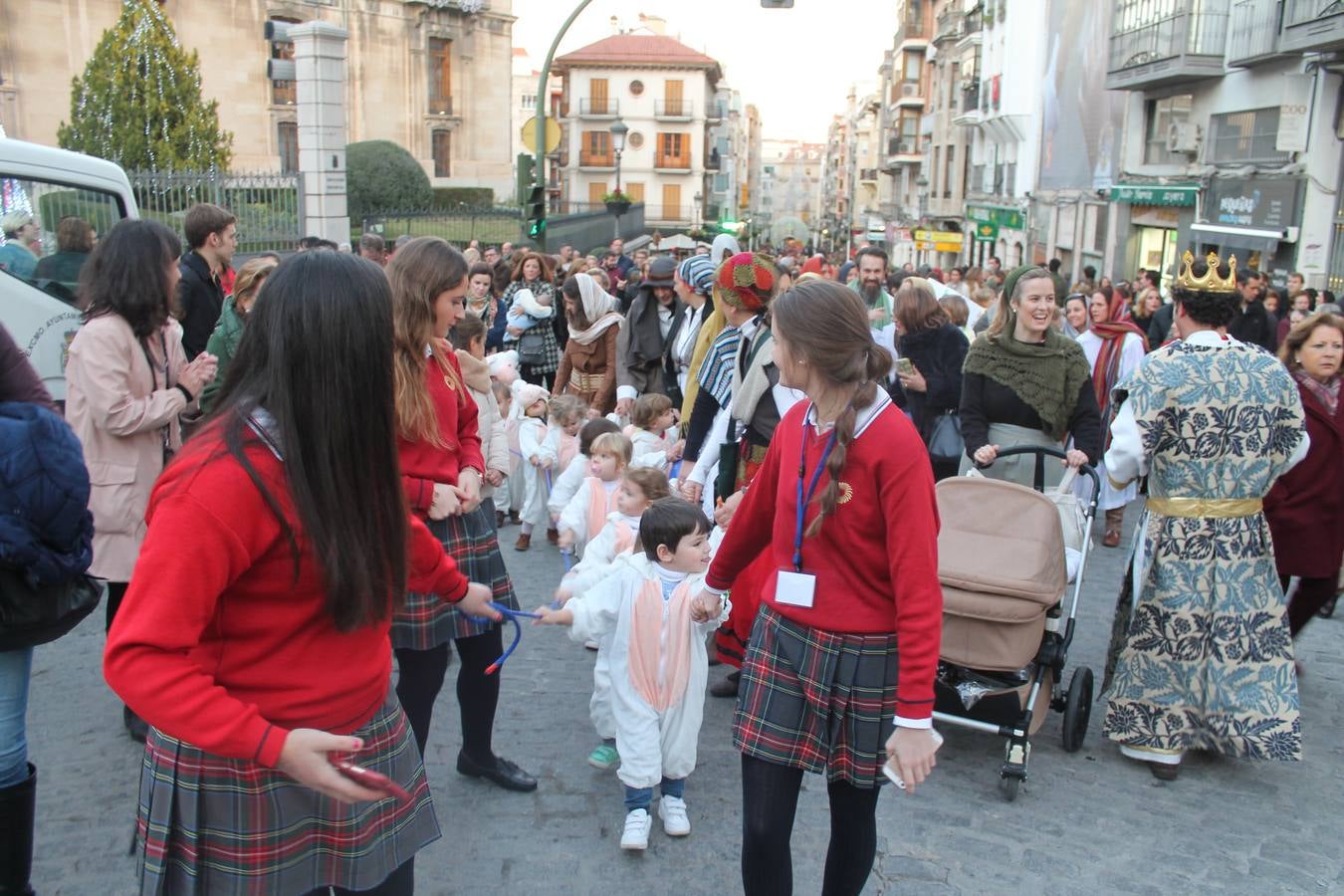 Cientos de personas participan en el Belén viviente de Jaén