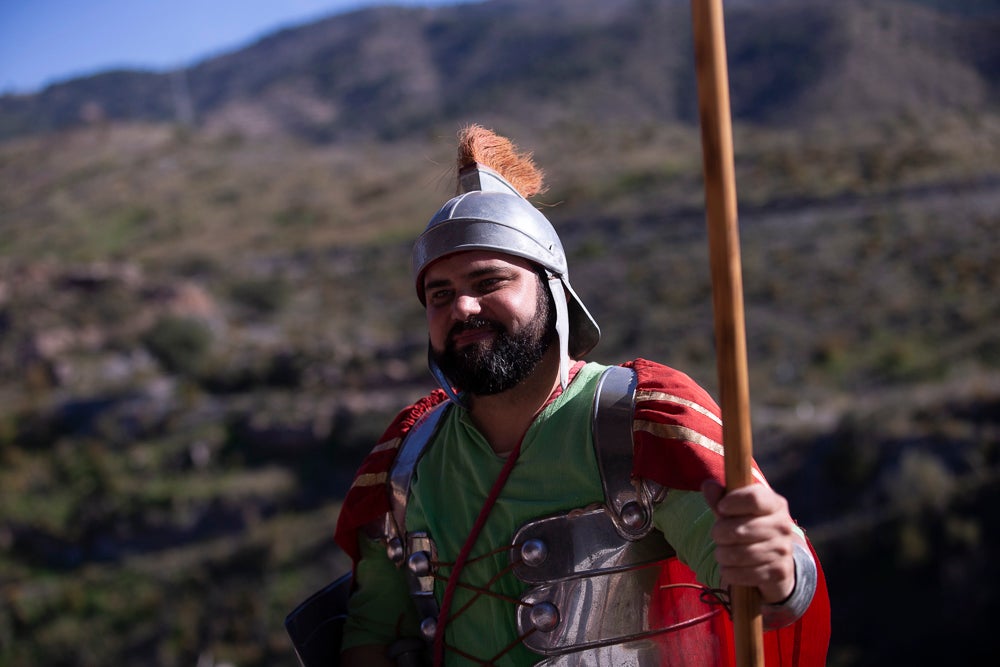 El anejo motrileño de Tablones ha vuelto a organizar su exitoso Belén Viviente, que el municipio 'utiliza' como reclamo turístico