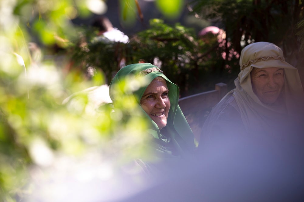 El anejo motrileño de Tablones ha vuelto a organizar su exitoso Belén Viviente, que el municipio 'utiliza' como reclamo turístico