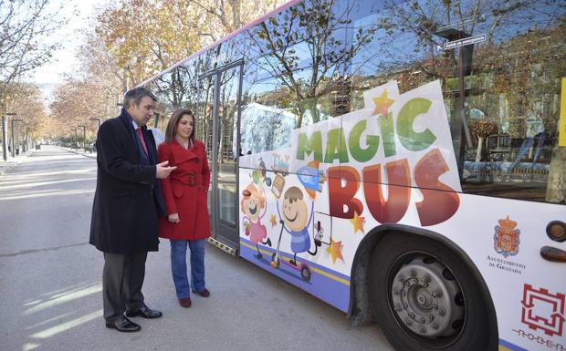Rober instala un 'Magic Bus' en el Salón para recoger juguetes para una oenegé