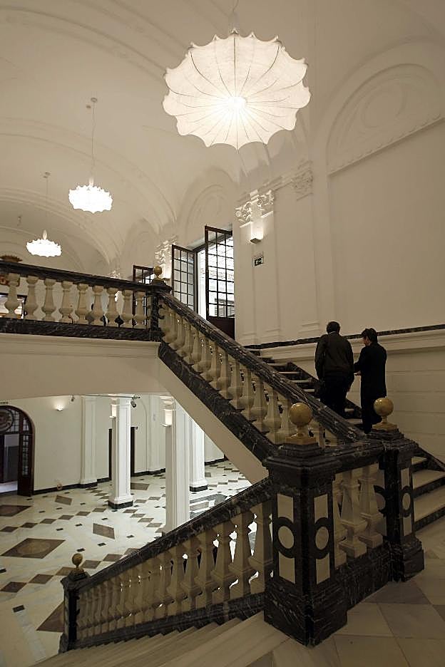 Interior de la sede del órgano. 