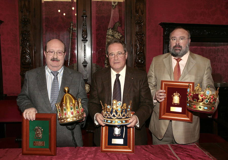 A unos días de que se cumplan 107 años de la primera cabalgata, hacemos un repaso de los granadinos ilustres que han encarnado a los Tres Reyes Magos de Oriente en Granada