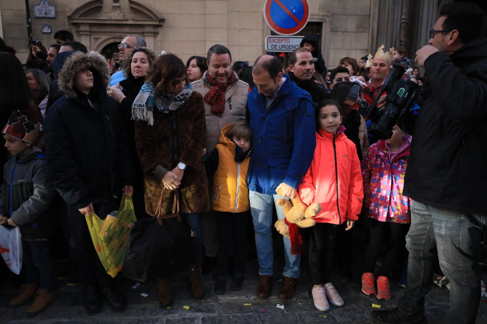 Fotos: La cabalgata de los Reyes Magos sale a las calles de Granada