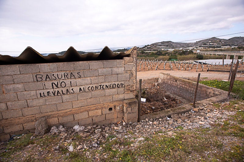 La adjudicataria prestará el servicio cuatro días por semana, ampliará de los 9 actuales hasta 41 los puntos de contenedores y se encargará de retirar residuos diseminados