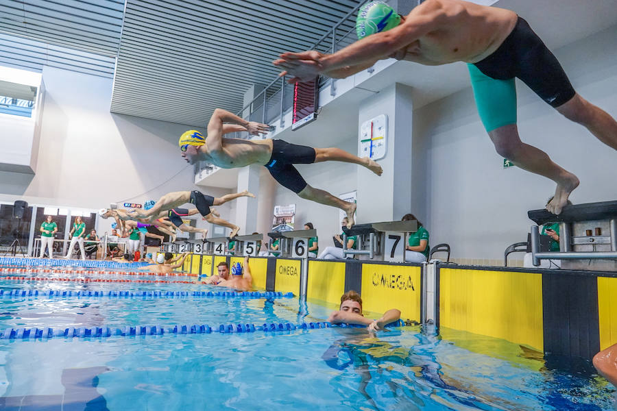 Casi 300 nadadores se dan cita en el II Trofeo Internacional Granada Ciudad Universitaria se celebra este fin de semana