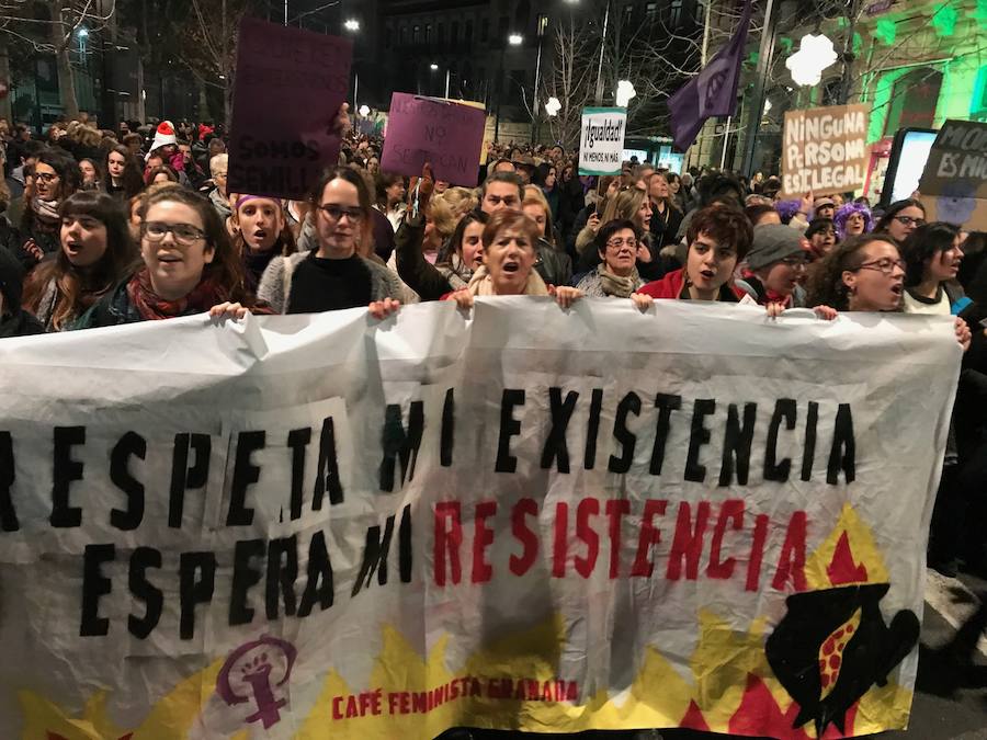 Gran Vía está cortada por la concentración, que irá en manifestación hasta plaza del Carmen