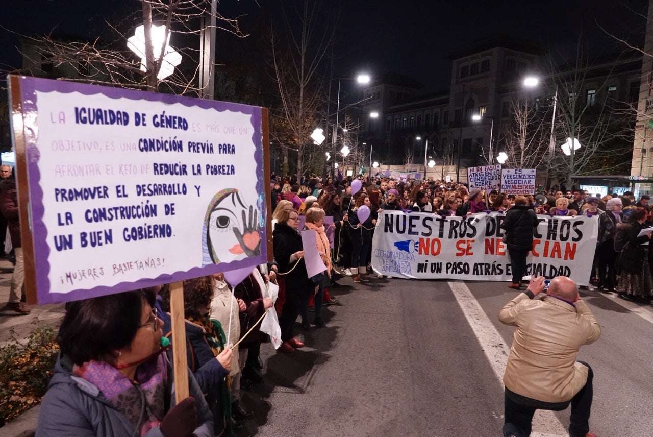 Gran Vía está cortada por la concentración, que irá en manifestación hasta plaza del Carmen