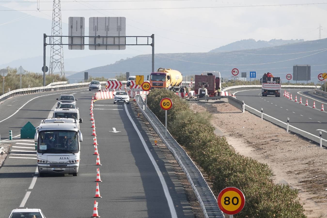 Este tramo de la Autovía de la Costa registra una densidad media de 27.379 vehículos diarios