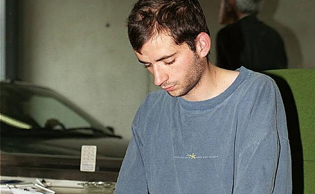 Iñaki Beaumont Etxebarria cuando fue detenido en el año 2000.