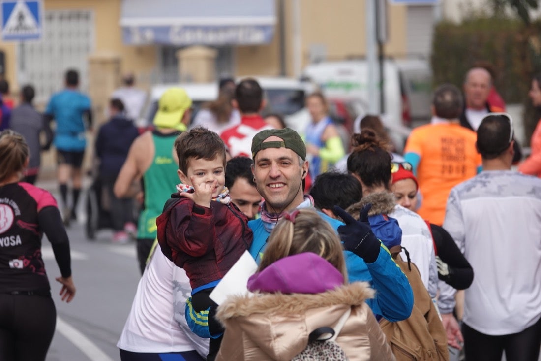 Un recorrido de 7 kilómetros en la categoría absoluta que transcurrió entre secaderos. Este año volvió a haber una categoría para senderistas de 5 kilómetros.