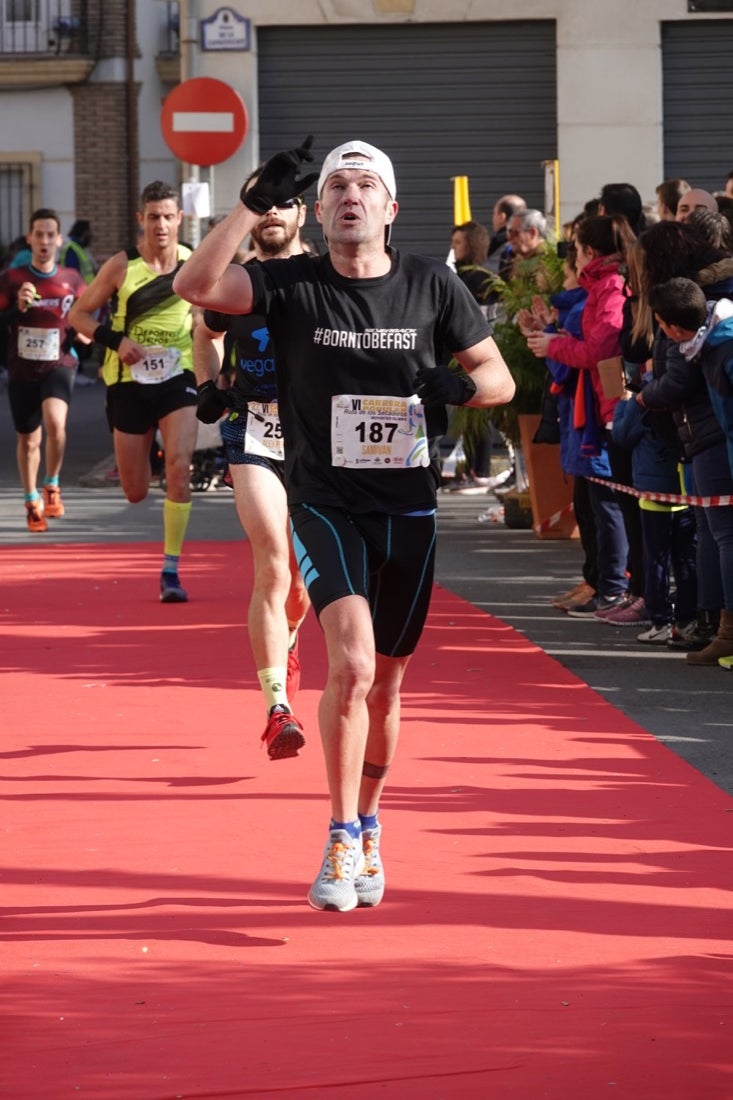 Un recorrido de 7 kilómetros en la categoría absoluta que transcurrió entre secaderos. Este año volvió a haber una categoría para senderistas de 5 kilómetros.