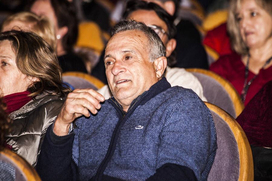 Emilio Calatayud ofreció ayer una conferencia en el Auditorio organizada por la Escuela de Padres de IDEAL