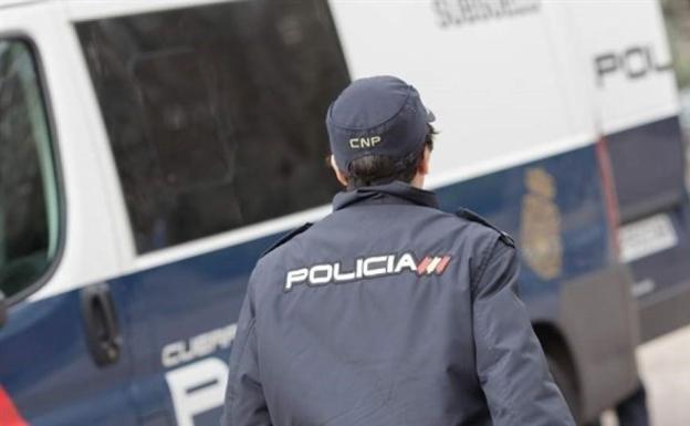 Cuatro hombres secuestran a otro a punta de pistola y piden 10.000 euros de rescate a la familia