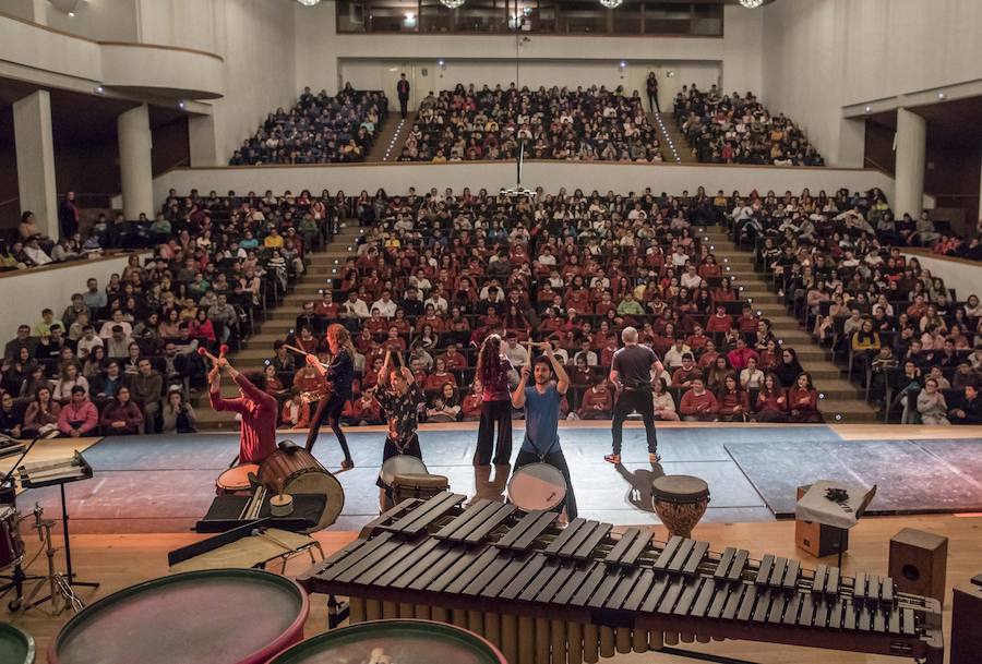 En la jornada del jueves, colegios de Granada y Almería se acercaron a disfrutar del progama 'Ritmos