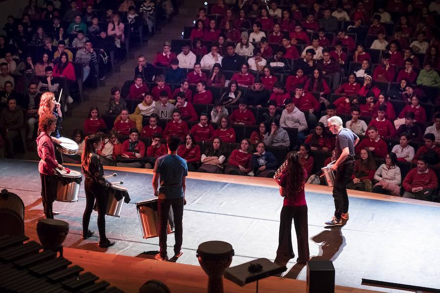 En la jornada del jueves, colegios de Granada y Almería se acercaron a disfrutar del progama 'Ritmos