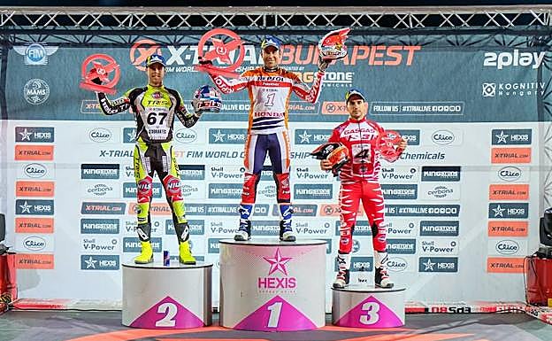 El podio de Hungría, conformado por Bou, Raga y Fajardo.