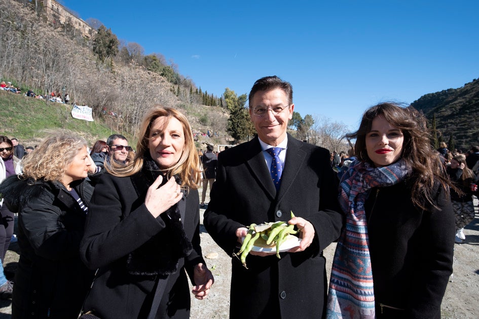 La celebración del patrón de Granada ha estado este año marcada por las alertas de nieve y frío de la Aemet