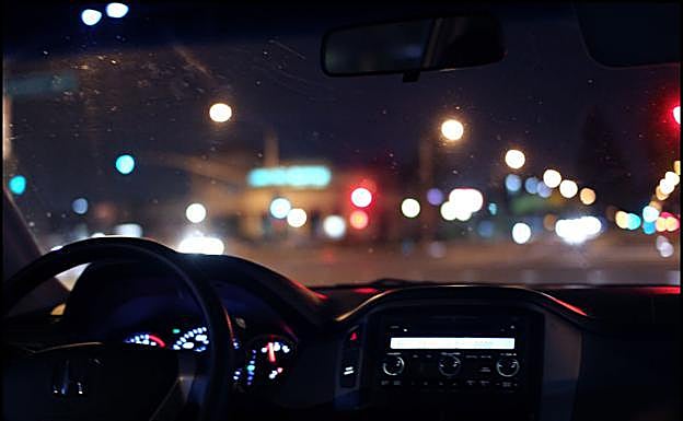 ¿Qué significan los testigos de tu coche?