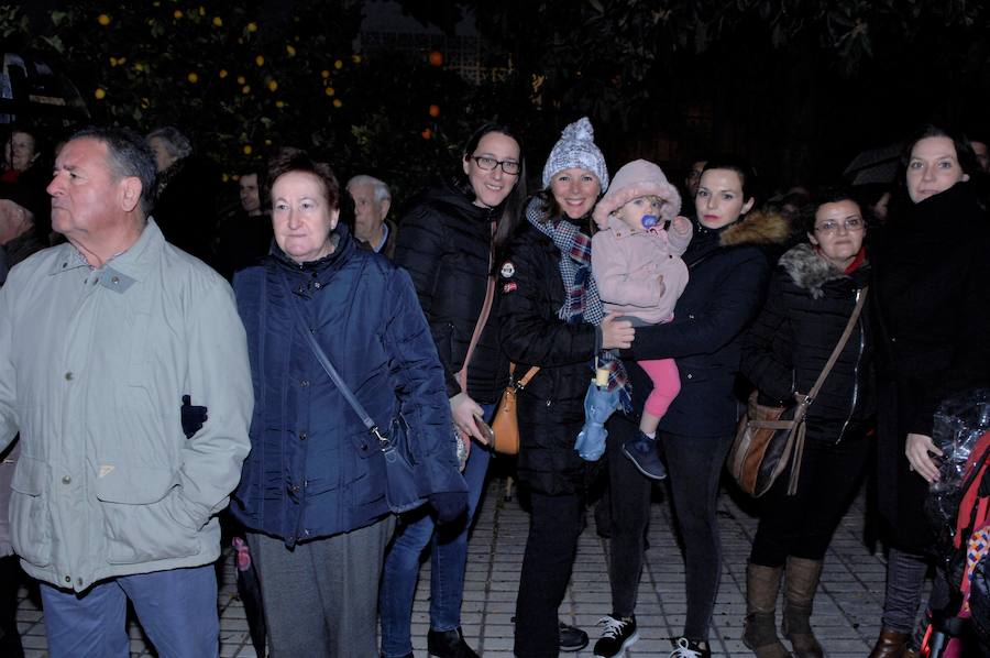 Cada vecino de este precioso pueblo del Valle de Lecrín guarda un lazo rojo bendecido y pasado por la imagen de San Blas para y en caso de enfermedad curar los males de garganta