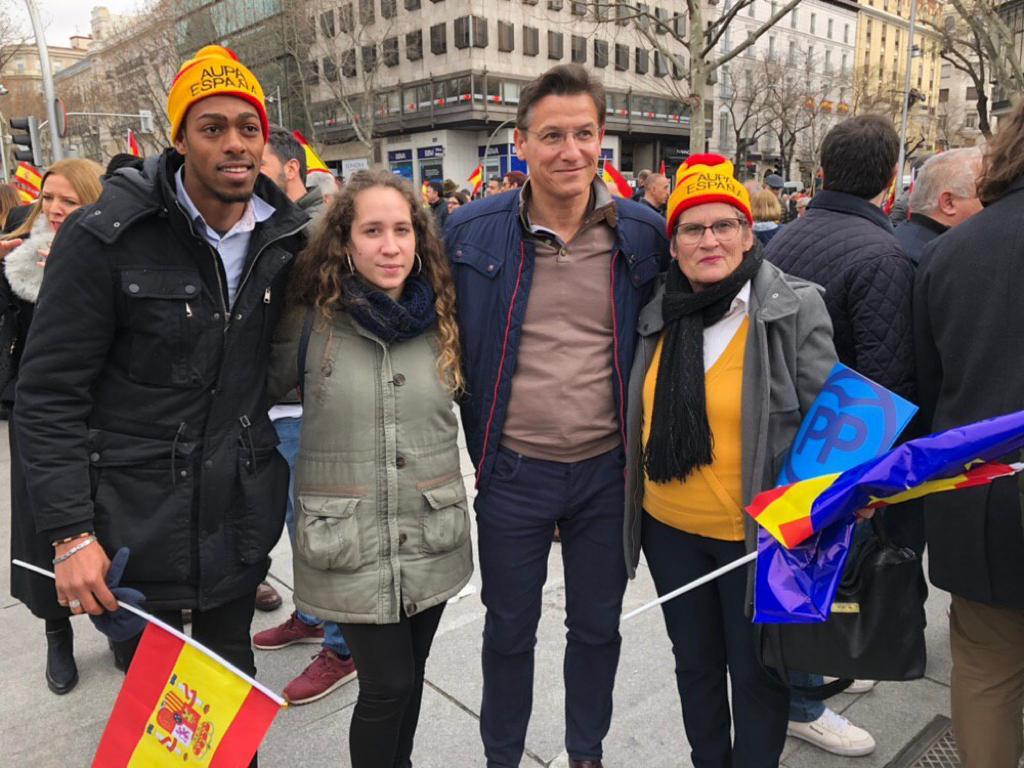 El diputado Luis Salvador ha encabezado la delegación granadina de Ciudadanos que esta mañana se ha manifestado en Madrid 