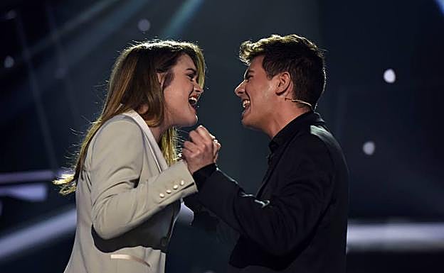 Amaia borra la huella de Alfred en sus redes