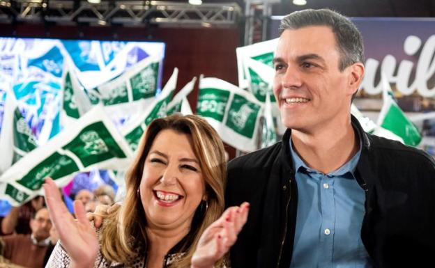 Susana Díaz y Pedro Sánchez, durante el acto celebrado hoy en Sevilla por el PSOE andaluz. 