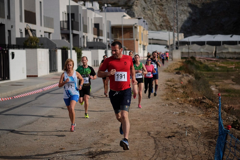 Desde la ELA de Carchuna-Calahonda apoyan las iniciativas que fomentan los hábitos de vida saludables y, como es en este caso, permiten realizar actividades deportivas en familia, permitiendo la participación de personas de todas la edades
