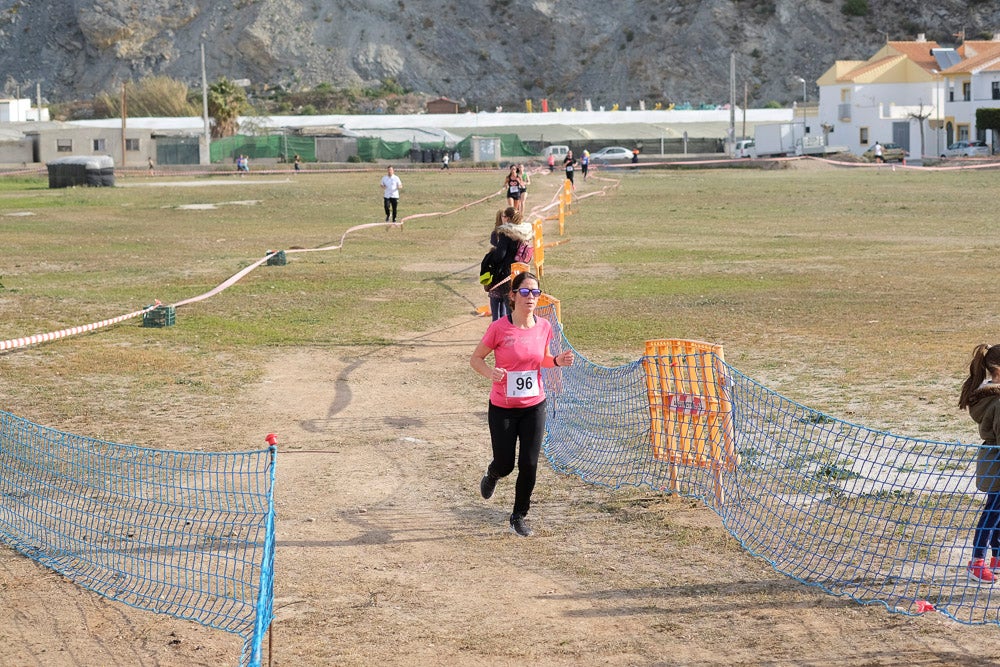 Desde la ELA de Carchuna-Calahonda apoyan las iniciativas que fomentan los hábitos de vida saludables y, como es en este caso, permiten realizar actividades deportivas en familia, permitiendo la participación de personas de todas la edades