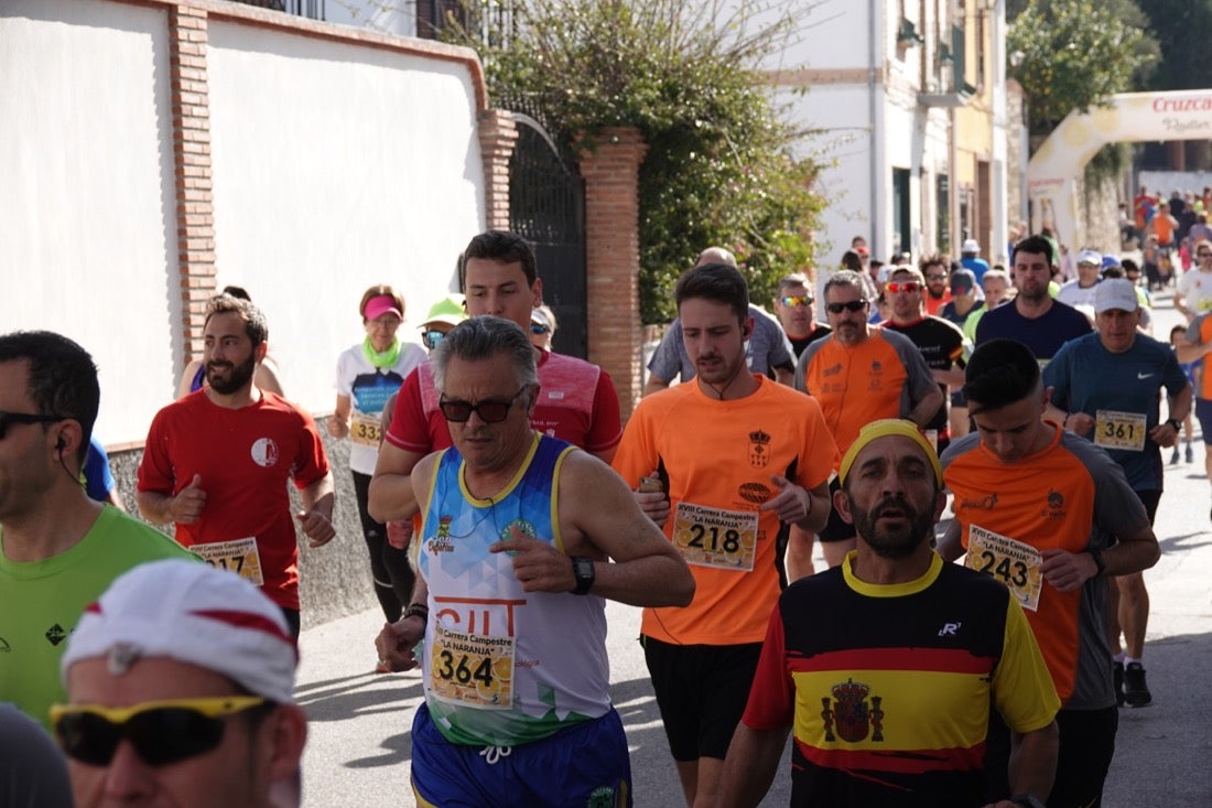 El Valle de Lecrín acoge una modesta carrera con 350 participantes entre corredores absolutos, senderistas y chiquillos