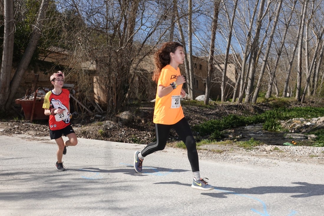 El Valle de Lecrín acoge una modesta carrera con 350 participantes entre corredores absolutos, senderistas y chiquillos