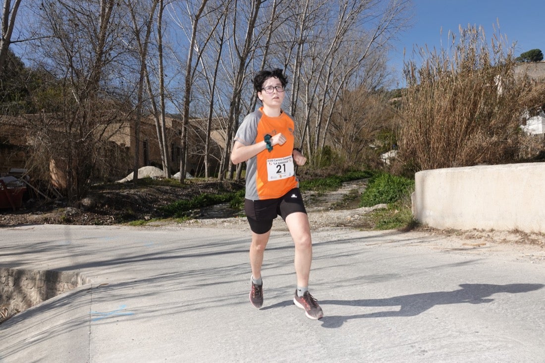 El Valle de Lecrín acoge una modesta carrera con 350 participantes entre corredores absolutos, senderistas y chiquillos