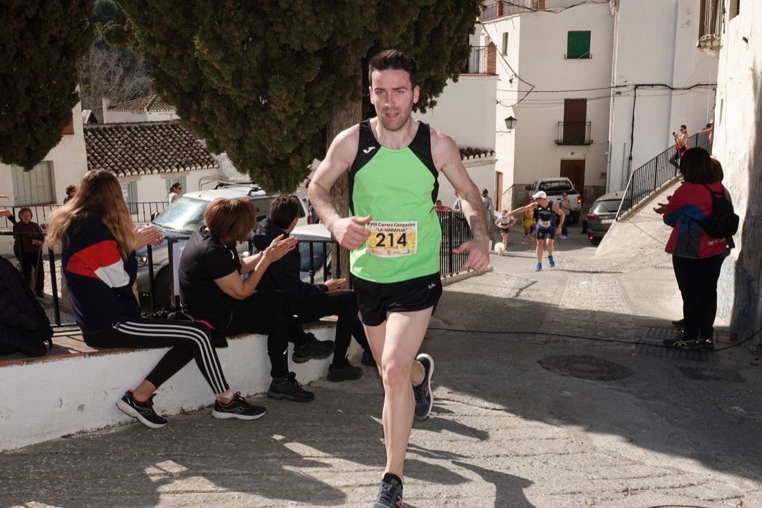 El Valle de Lecrín acoge una modesta carrera con 350 participantes entre corredores absolutos, senderistas y chiquillos