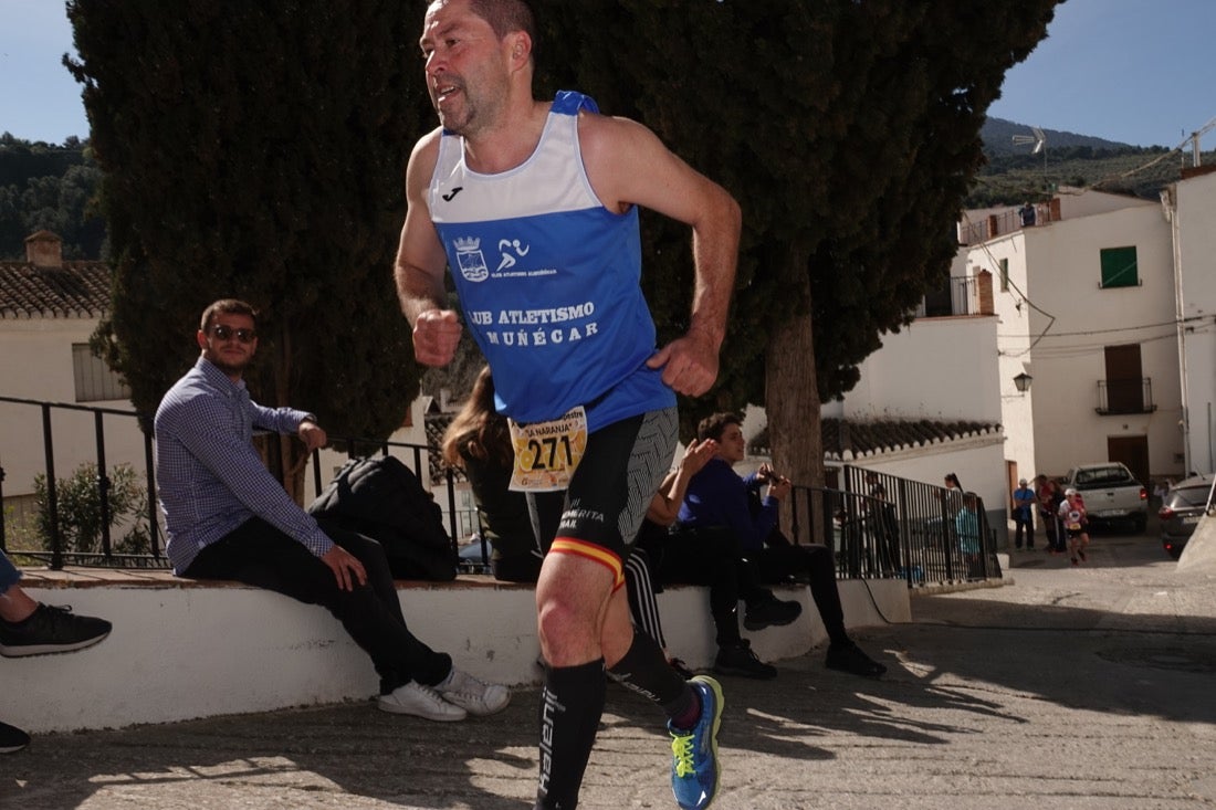 El Valle de Lecrín acoge una modesta carrera con 350 participantes entre corredores absolutos, senderistas y chiquillos