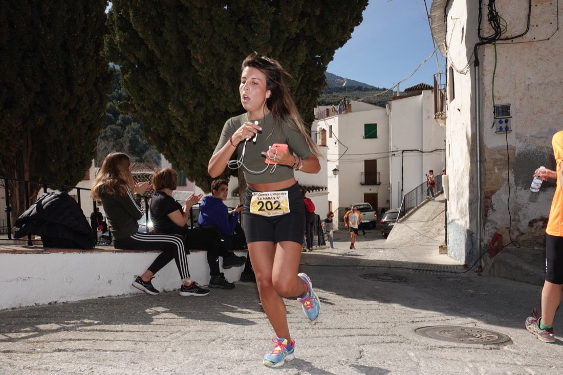 El Valle de Lecrín acoge una modesta carrera con 350 participantes entre corredores absolutos, senderistas y chiquillos