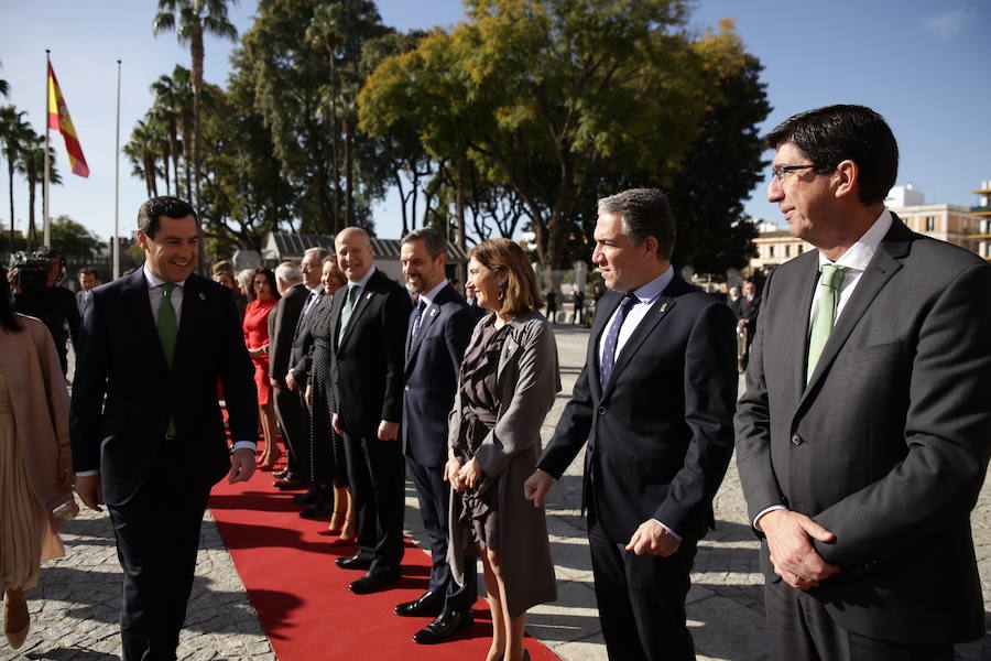 Moreno y Bosquet entregan el título de hijo predilecto al empresario almeriensa Martínez-Cosentino y las medallas al músico granadino Heras-Casado, la cantante Pastora Soler y la actriz Inma Cuesta