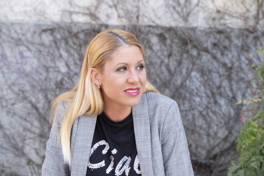 Hablamos con Luisa G. Dueñas sobre cómo logró más de 80.000 seguidores en su cuenta de Instagram y analizamos el mundo de la moda: «En Granada tenemos diseñadores increíbles, hay que apostar más por ellos»