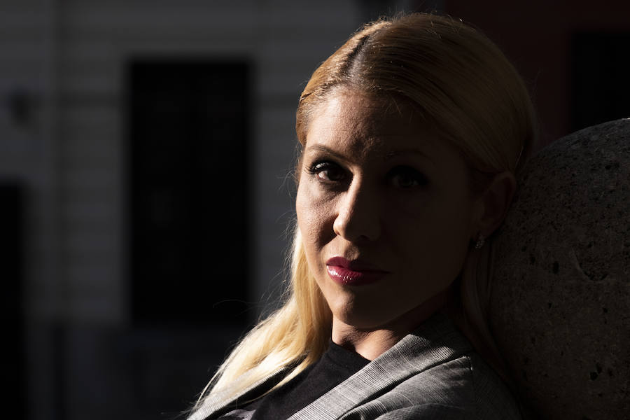 Hablamos con Luisa G. Dueñas sobre cómo logró más de 80.000 seguidores en su cuenta de Instagram y analizamos el mundo de la moda: «En Granada tenemos diseñadores increíbles, hay que apostar más por ellos»