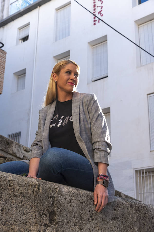 Hablamos con Luisa G. Dueñas sobre cómo logró más de 80.000 seguidores en su cuenta de Instagram y analizamos el mundo de la moda: «En Granada tenemos diseñadores increíbles, hay que apostar más por ellos»