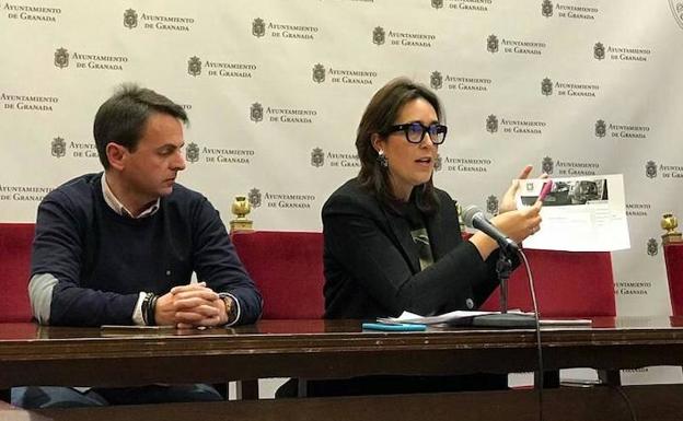 Fuentes y Francés, durante la rueda de prensa en el Ayuntamiento.