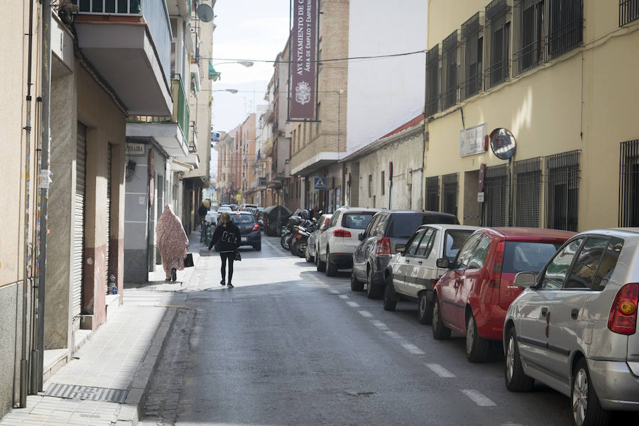 El Ayuntamiento eliminará un carril de tráfico en la avenida de la Ilustración para convertirlo en plazas de estacionamiento