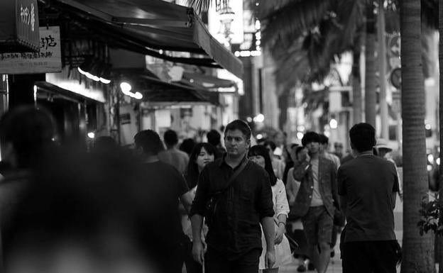 Mikel Urdangarin en Okinawa (Japón), donde ofreció conciertos con artistas locales.