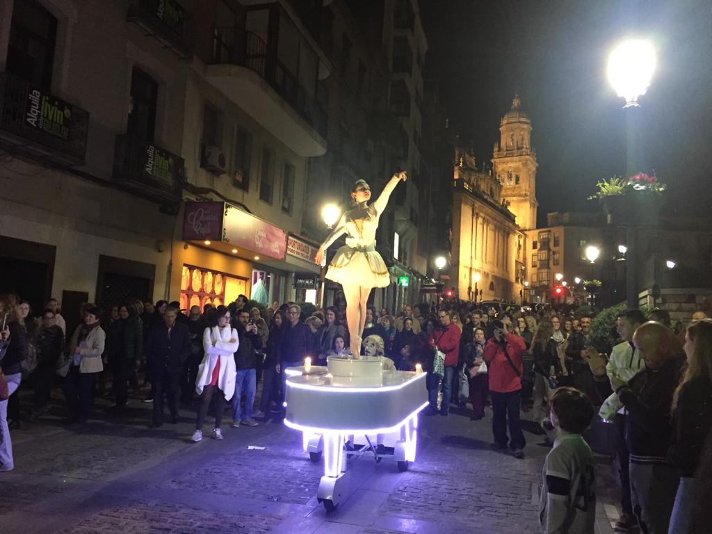 Uno de los platos fuertes será la actuación de Dorantes y Marina Heredia, con la colaboración especial del bailarín Farruquito, con el espectáculo 'Esencias' en el Teatro Infanta Leonor de Jaén