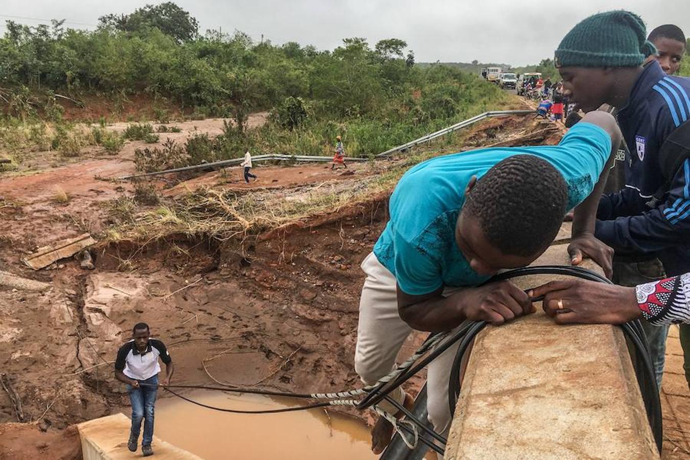 El ciclón Idai, que ha devastado poblaciones enteras a su paso por Mozambique, Malawi y Zimbabue, ha causado al menos 2,8 millones de afectados, según los cálculos que hoy hizo públicos el Programa Mundial de Alimentos (PMA) de las Naciones Unidas.