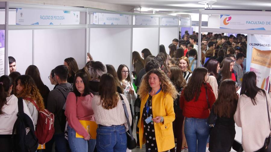 La Universidad granadina oferta más de ochenta grados diferentes (incluidos los dobles títulos)