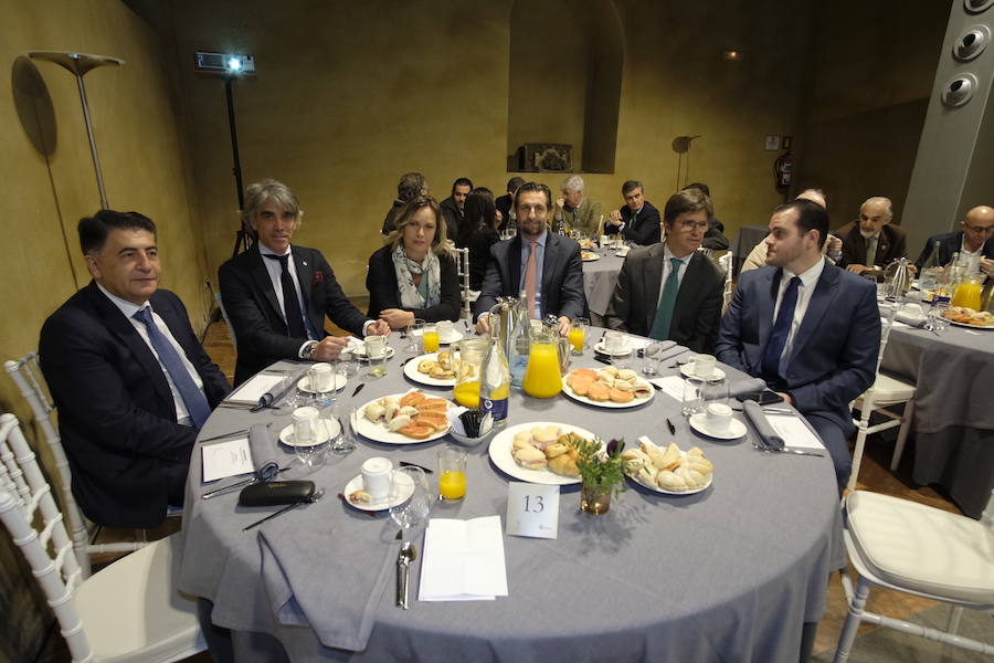 La consejera de Fomento de la Junta de Andalucía ha anunciado varios planes de su área para los próximos meses en la provincia de Granada