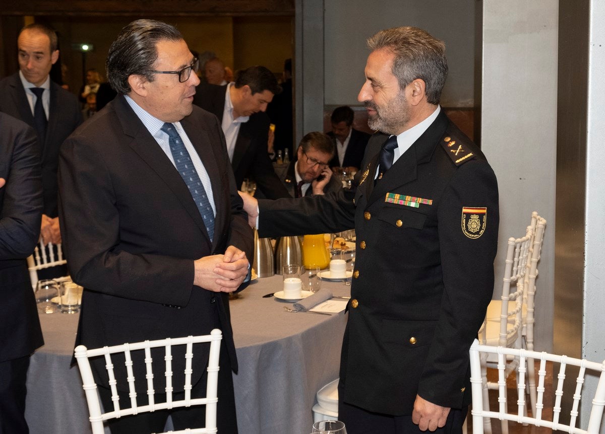 Cazazo ha destacado este viernes la i mportancia de Granada  en «la nueva Andalucía»