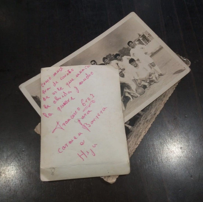 El historiador Alejandro Sánchez Moreno solicita ayuda para «recuperar la historia de su familia» siguiendo varias pistas que pasan por Granada, Sevilla y Cataluña