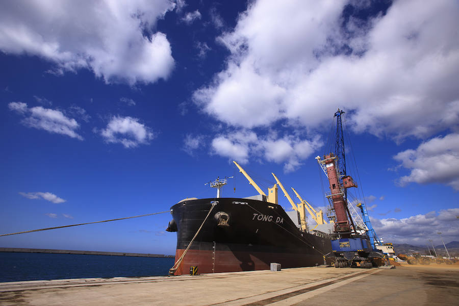 En julio se cargaron 35.000 toneladas de granel líquido en un mismo buque y parecía una cifra inalcanzable