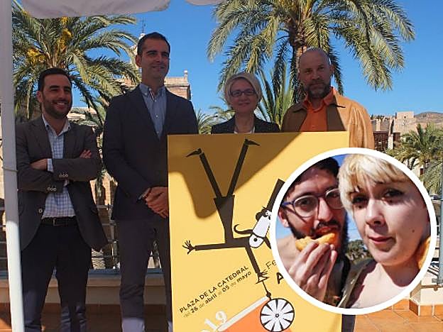 El alcalde, en el medio, junto a Carlos Sánchez (i), la delegada Eloísa Cabrera y García Iborra. 